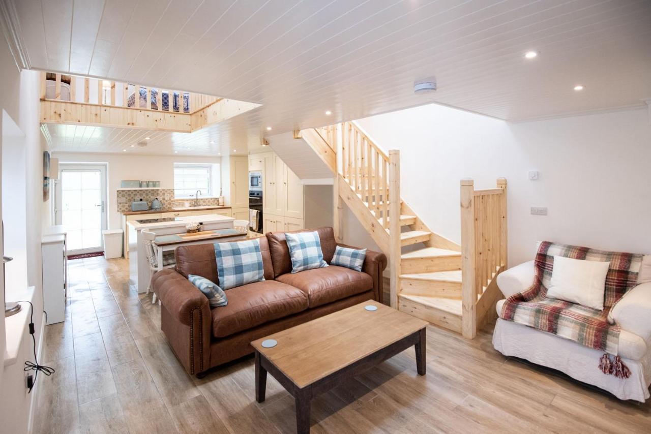 Ardnavaha House - Poolside Cottages Clonakilty Eksteriør billede