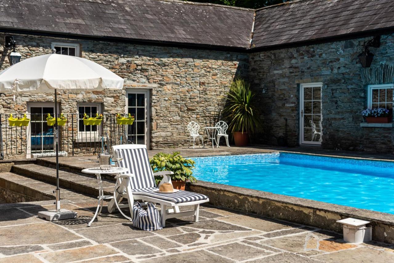 Ardnavaha House - Poolside Cottages Clonakilty Eksteriør billede