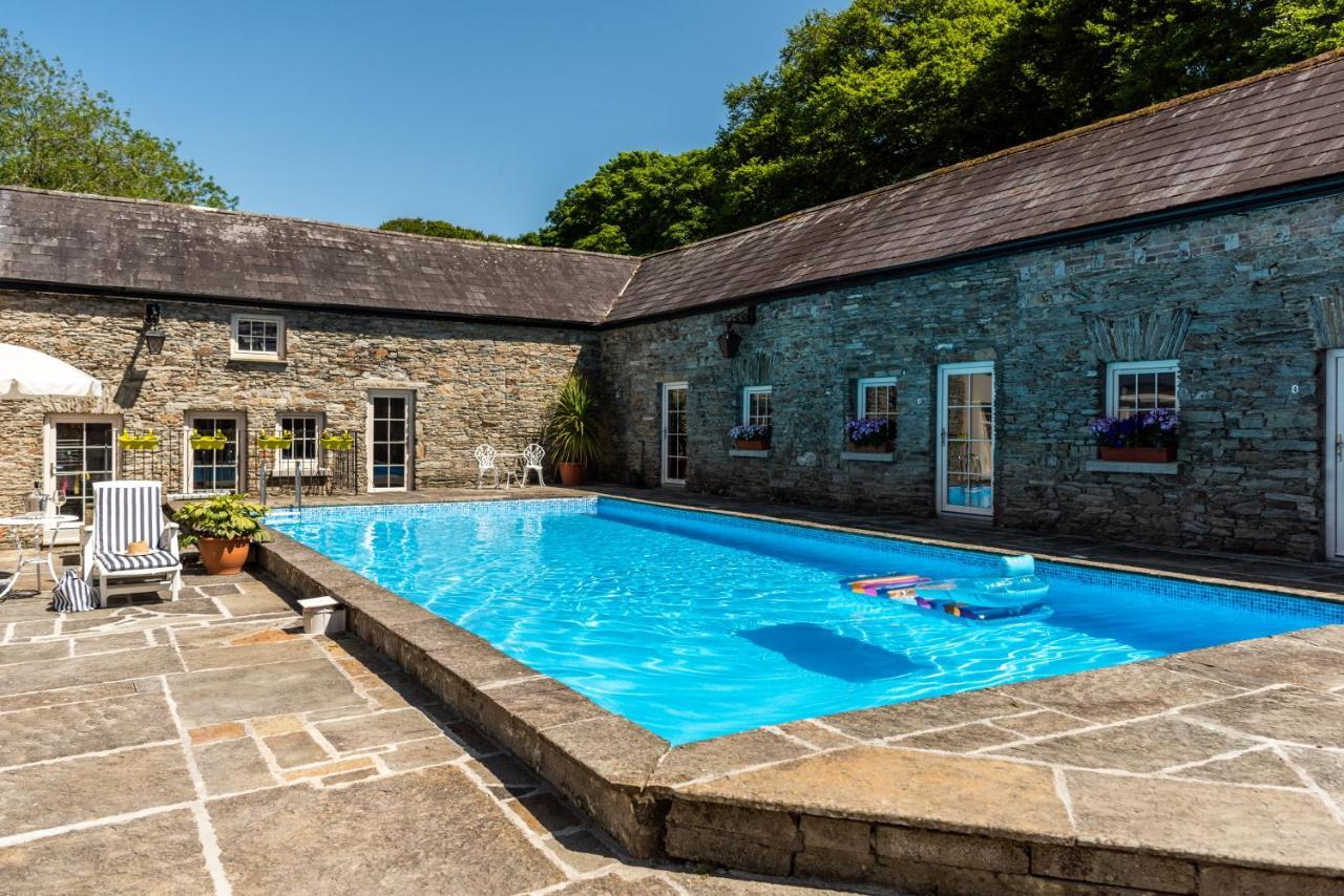 Ardnavaha House - Poolside Cottages Clonakilty Eksteriør billede