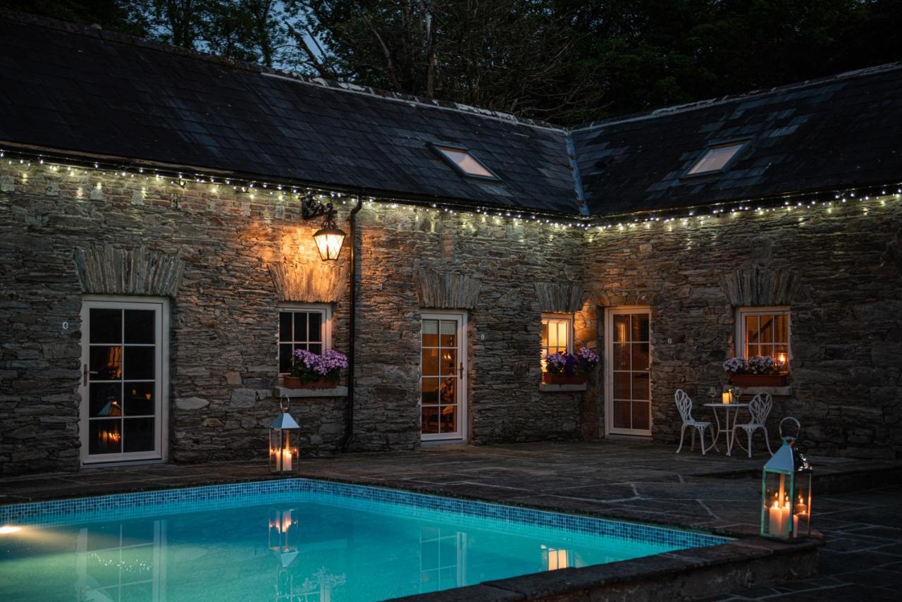 Ardnavaha House - Poolside Cottages Clonakilty Eksteriør billede